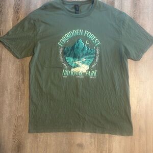 Gildan Forbidden Forest Tee - Forest Green